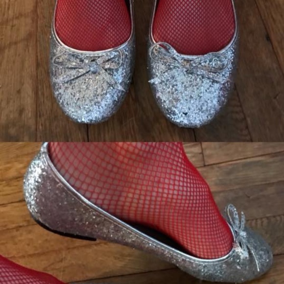 Women's silver glittery flats, sz 8, Ellie brand - Picture 2 of 2